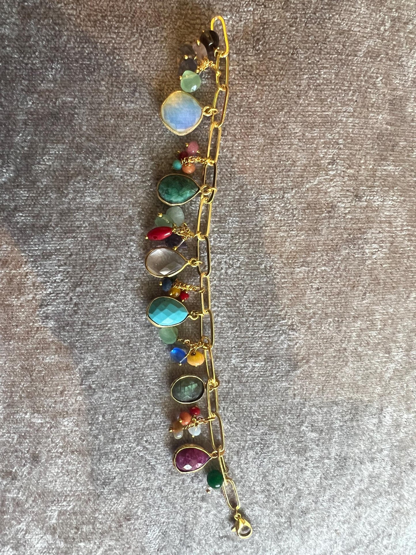 Exquisite Emerald, Ruby, Coral Link Charm Bracelet