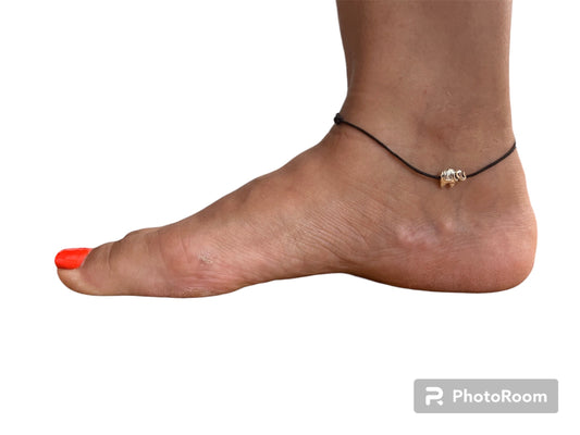 Black thread anklet with charm, summer beach. Lightweight ankle bracelet with an elephant, leaf, turtle, butterfly charm