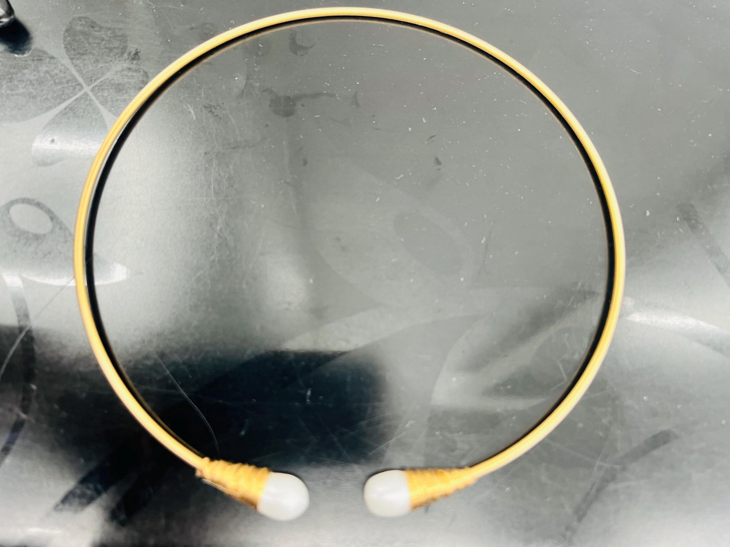 Natural pearl and stainless steel choker necklace